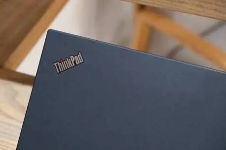 ThinkPad T490上手体验：告诉你生产力工具就该是这样
