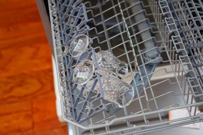 微蒸汽 分区洗 智能开门-海尔新款13套128CS彩屏洗碗机性能评测